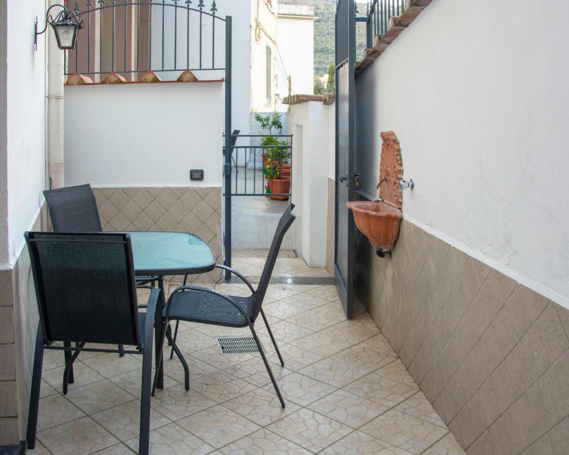 Quintessenza - Sorrento Coast Rentroom Вико Екуензе Екстериор снимка